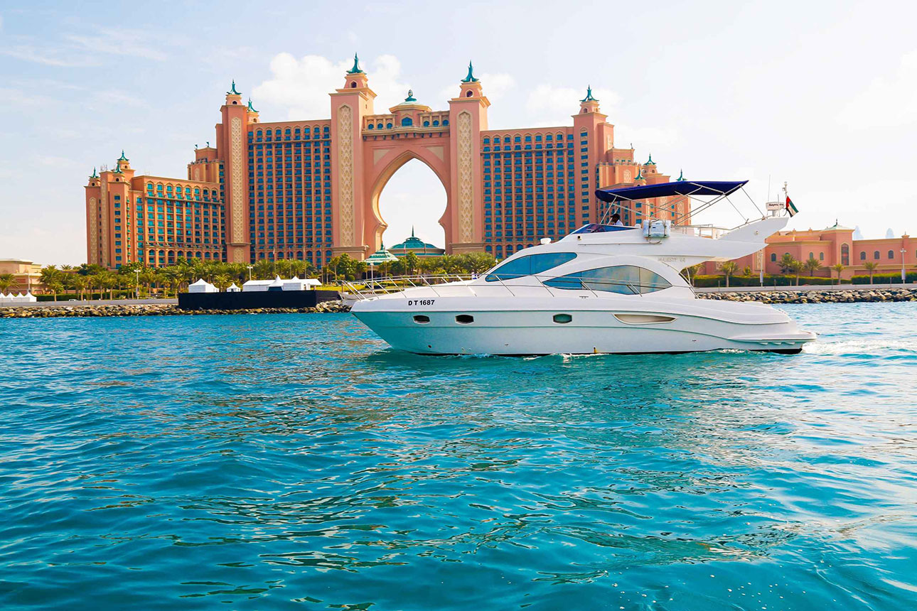 Yacht-chater-dubai